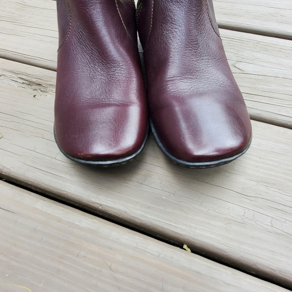 Born Dark Chocolate Brown Leather Boho Western Equestrian Riding Tall Boots 7.5 - Picture 7 of 9